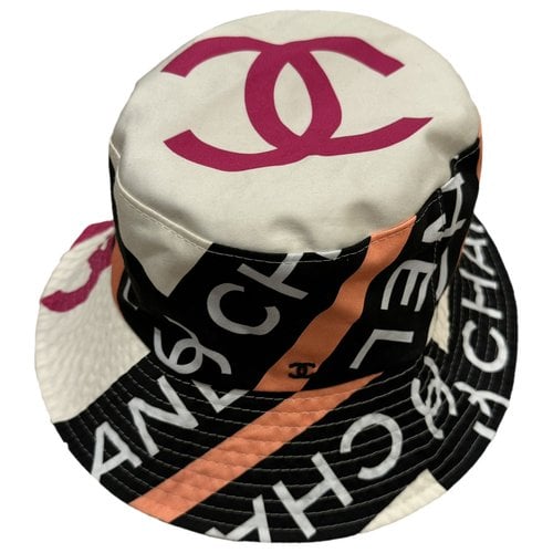 Pre-owned Chanel Hat In White