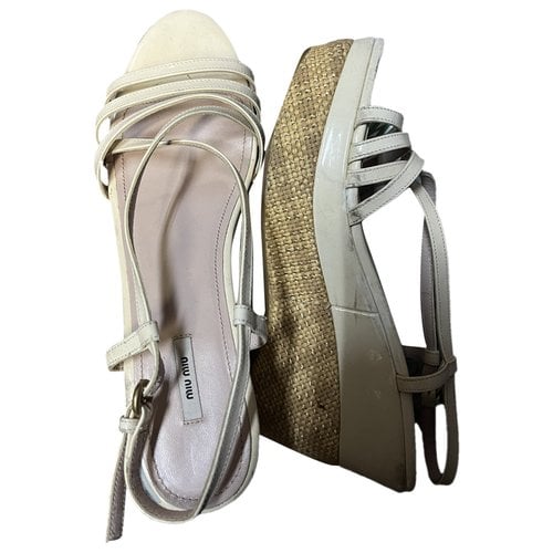 Pre-owned Miu Miu Leather Sandals In White