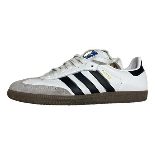Pre-owned Adidas Originals Samba Low Trainers In White