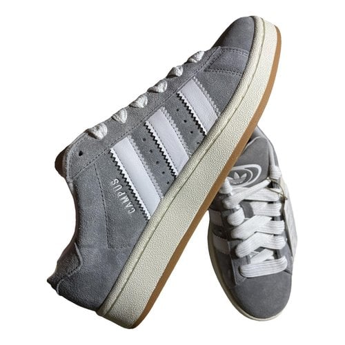 Pre-owned Adidas Originals Leather Low Trainers In Grey