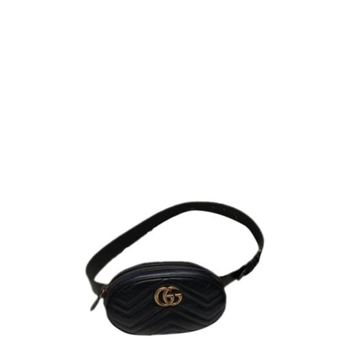 Pre-owned Gucci Gg Marmont Oval Leather Bag In Black