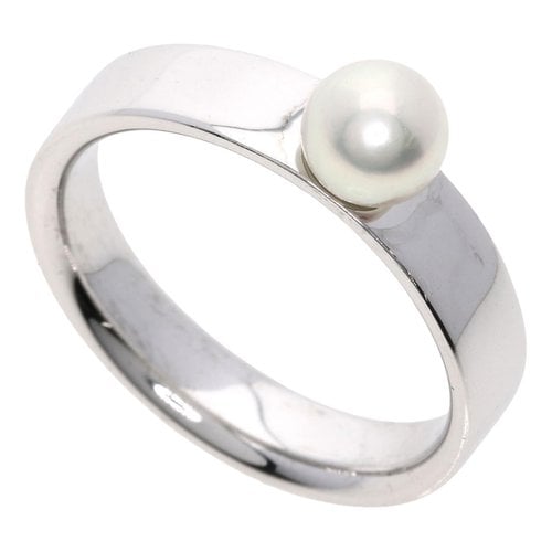 Pre-owned Tasaki White Gold Ring In Silver