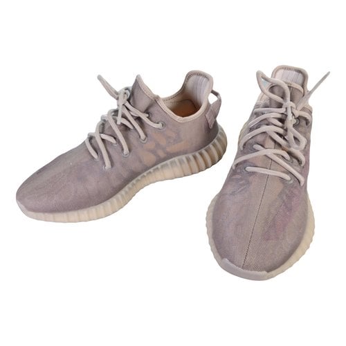Pre-owned Yeezy X Adidas Boost 350 V2 Low Trainers In Grey