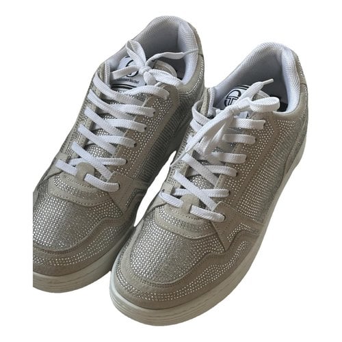 Pre-owned Sergio Tacchini Leather Low Trainers In Beige