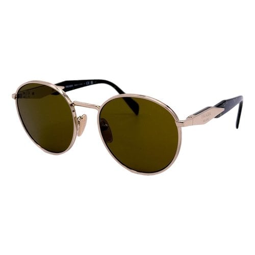 Pre-owned Prada Sunglasses In Brown