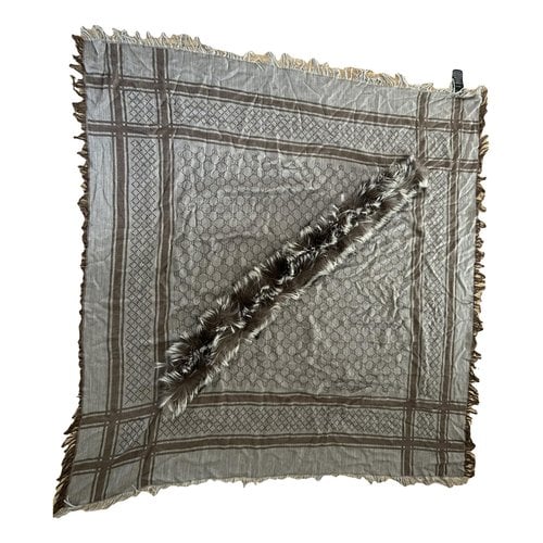 Pre-owned Gucci Wool Silk Handkerchief In Brown