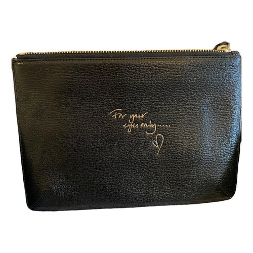 Pre-owned Anya Hindmarch Leather Purse In Black