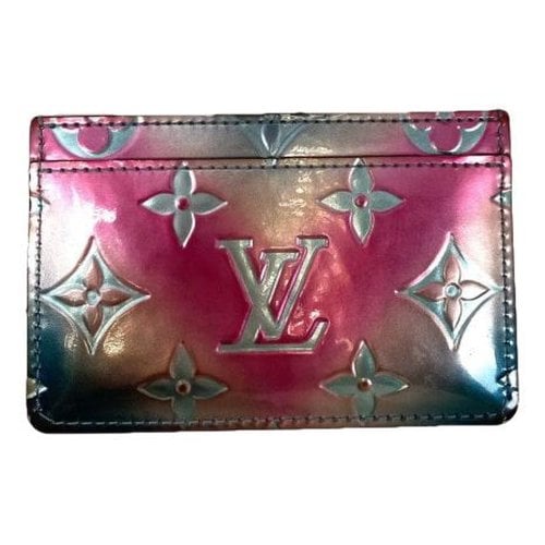 Pre-owned Louis Vuitton Vã©nus Patent Leather Wallet In Metallic