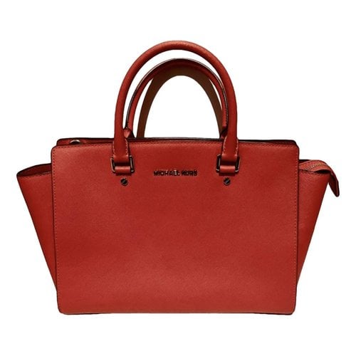 Pre-owned Michael Kors Selma Leather Handbag In Red