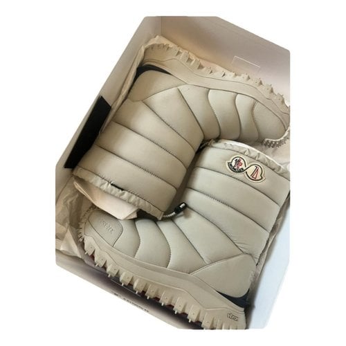 Pre-owned Moncler Boots In Beige