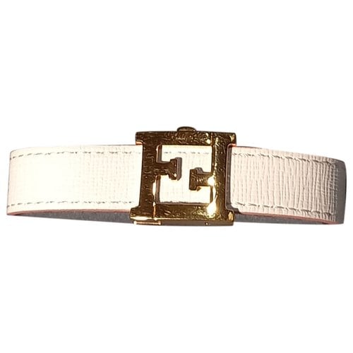Pre-owned Fendi Sta Leather Bracelet In White
