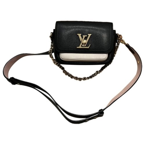 Pre-owned Louis Vuitton Lockme Tender Leather Handbag In Black