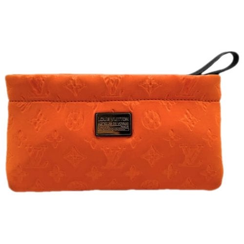 Pre-owned Louis Vuitton Clutch Bag In Orange