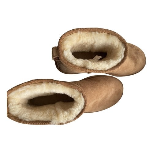Pre-owned Ugg Boots In Beige