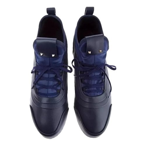 Pre-owned Valentino Garavani Leather Low Trainers In Blue
