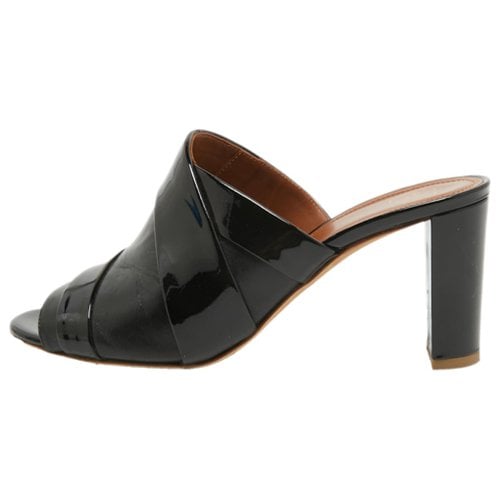 Pre-owned Malone Souliers Patent Leather Sandal In Black