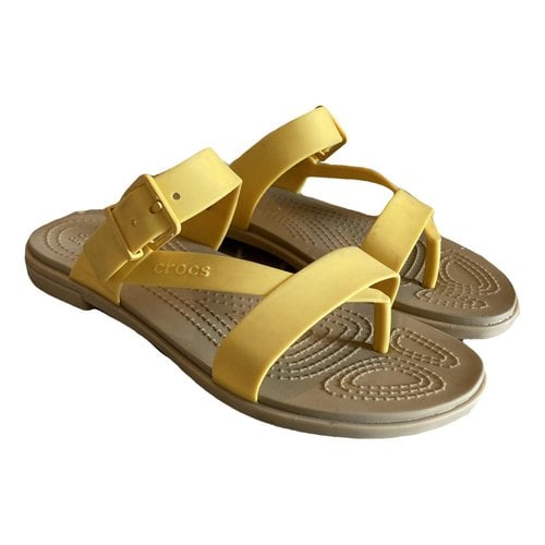 Pre-owned Crocs Sandal In Gold