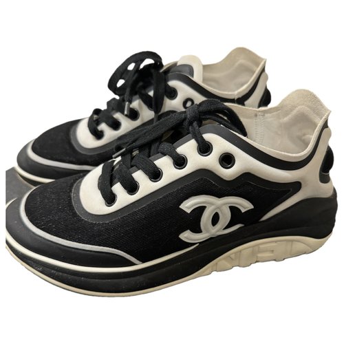 Pre-owned Chanel Trainers In Black