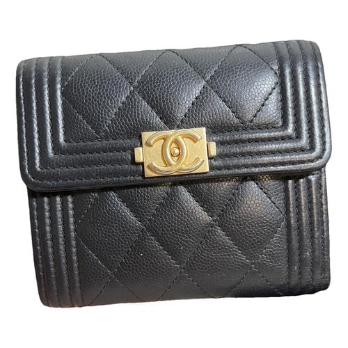 Pre-owned Chanel Boy Leather Wallet In Black