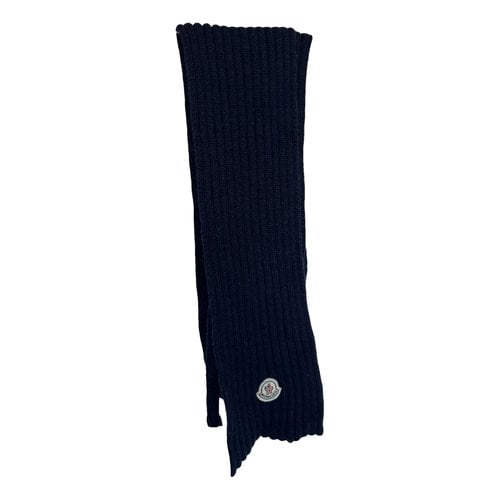 Pre-owned Moncler Wool Scarf In Navy