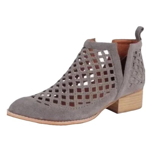 Pre-owned Jeffrey Campbell Boots In Grey