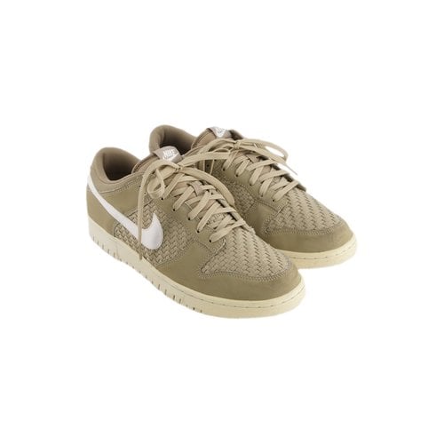 Pre-owned Nike Leather Low Trainers In Beige