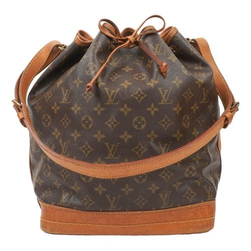 Pre-owned Louis Vuitton Noã© Handbag In Brown