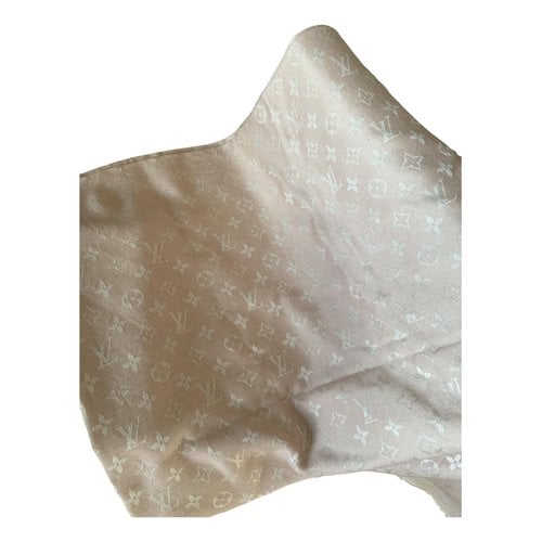 Pre-owned Louis Vuitton Châle Monogram Silk Stole In Pink
