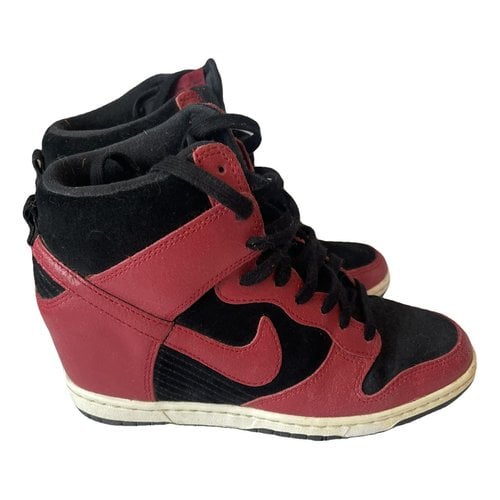 Pre-owned Nike Dunk Sky Leather Trainers In Red