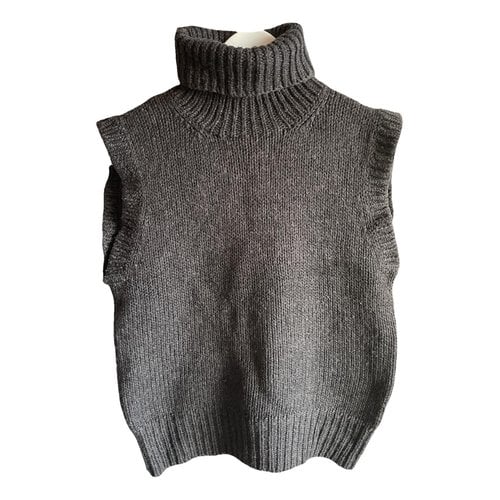 Pre-owned Dkny Wool Vest In Grey