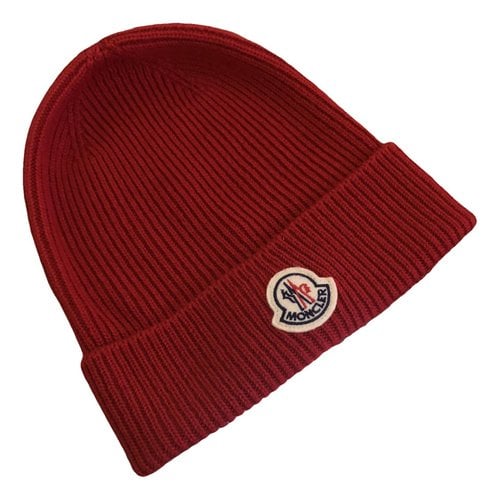 Pre-owned Moncler Wool Beanie In Red