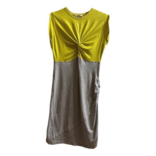 Pre-owned Carven Mid-length Dress In Grey