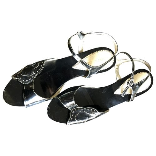 Pre-owned Emporio Armani Patent Leather Mules & Clogs In Black