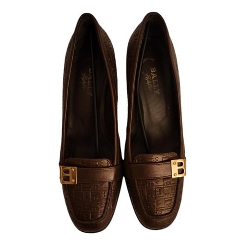 Pre-owned Bally Leather Flats In Brown