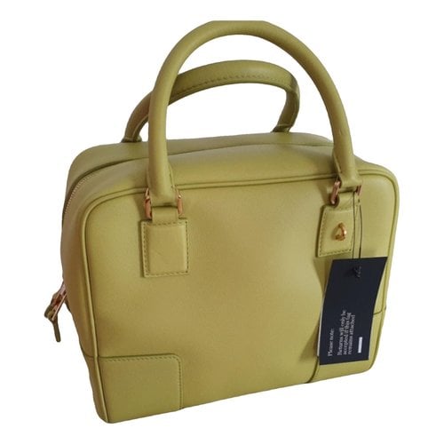 Pre-owned Loewe Amazona Leather Tote In Yellow