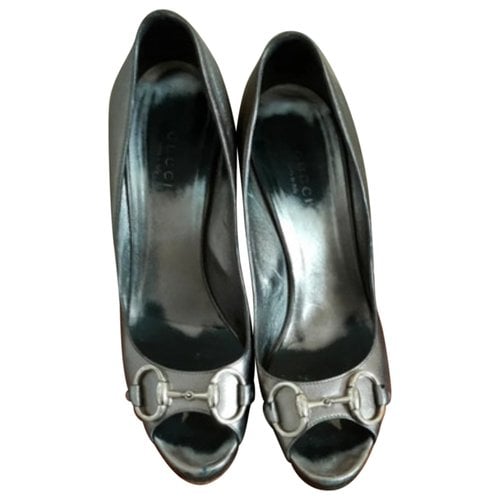 Pre-owned Gucci Leather Heels In Silver