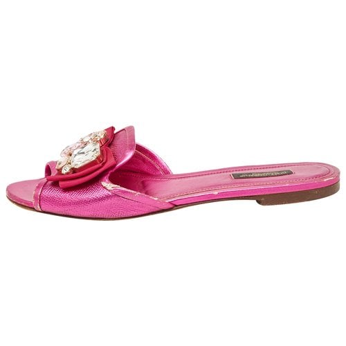 Pre-owned Dolce & Gabbana Leather Flats In Pink