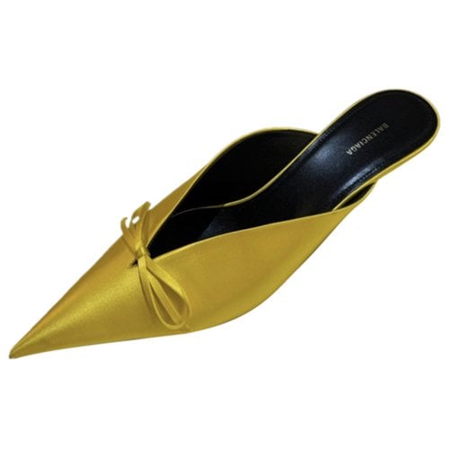 Pre-owned Balenciaga Knife Cloth Mules In Yellow