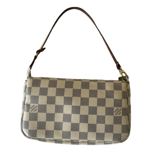 Pre-owned Louis Vuitton Pochette Accessoire Leather Handbag In Beige