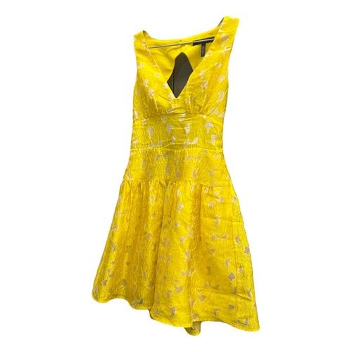 Pre-owned Bcbg Max Azria Mid-length Dress In Yellow