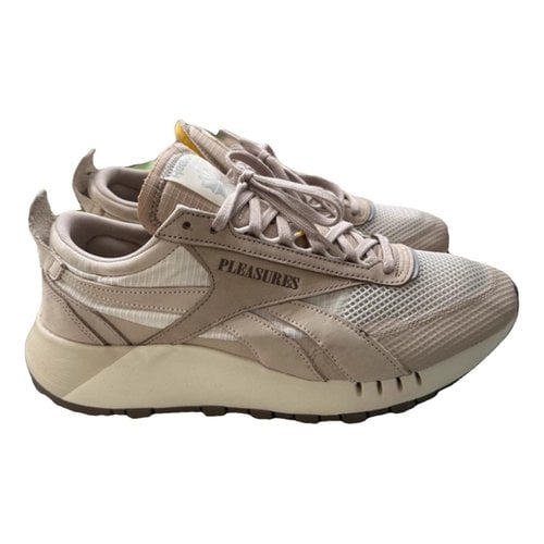 Pre-owned Reebok Cloth Low Trainers In Beige