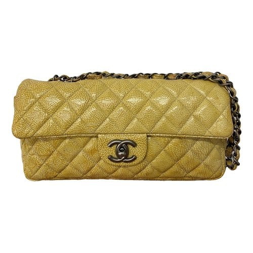Pre-owned Chanel Timeless/classique Valentine Patent Leather Crossbody Bag In Yellow