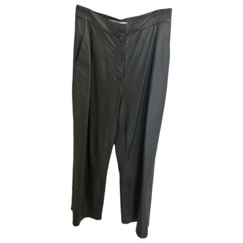 Pre-owned Camilla And Marc Leather Large Pants In Green