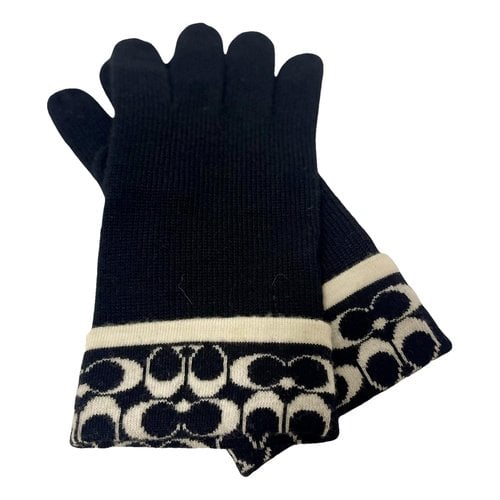 Pre-owned Coach Gloves In Black