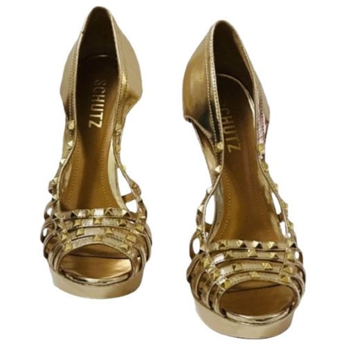 Pre-owned Schutz Leather Heels In Gold