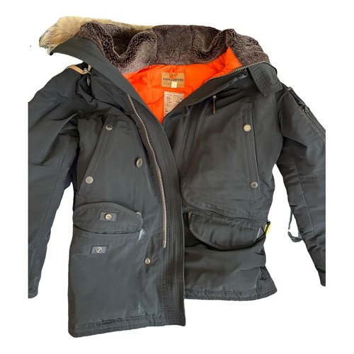 Pre-owned Parajumpers Parka In Black