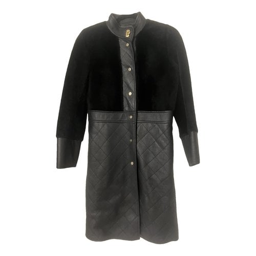 Pre-owned Ferragamo Leather Coat In Black