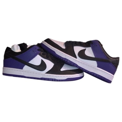 Pre-owned Nike Leather Low Trainers In Purple