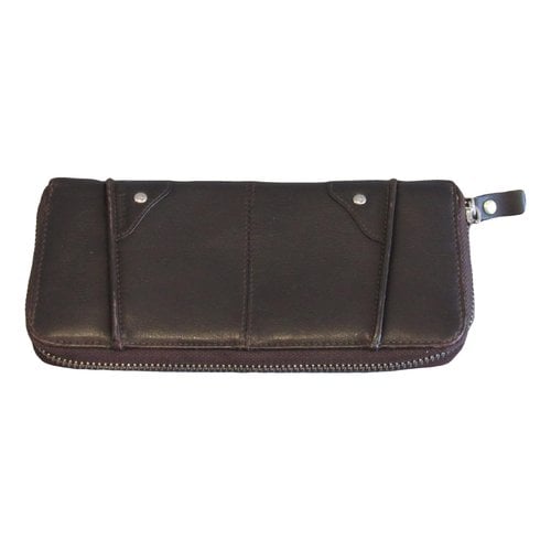Pre-owned Le Tanneur Leather Wallet In Brown
