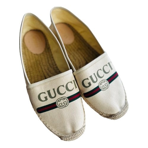 Pre-owned Gucci Leather Heels In Beige